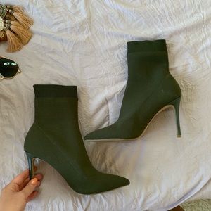 Steve Madden sock heels - forest green